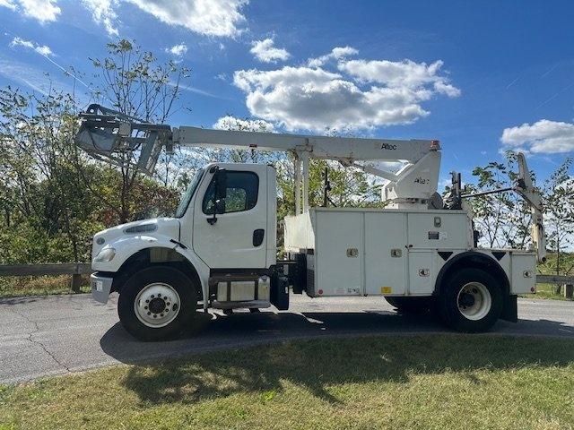 2019 Freightliner M2 106 Bucket Truck/Cable Placer (45 ft) - image 12