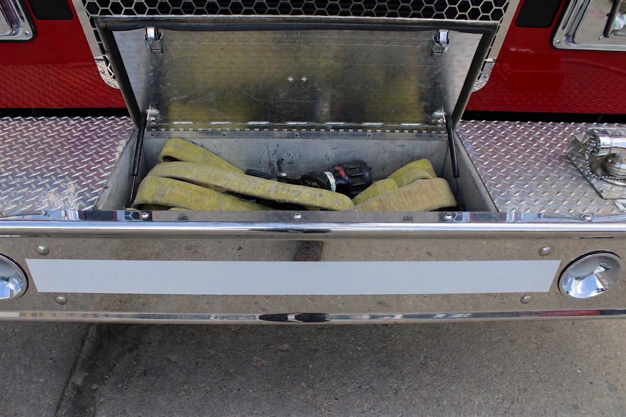 2013 Spartan Sirius MFD 105' Quint - image 28