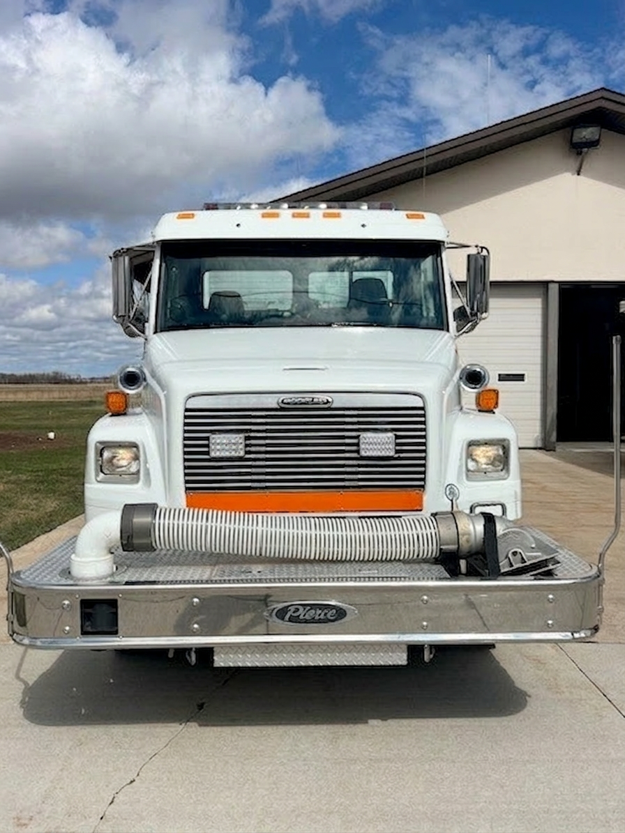 1999 Pierce Freightliner Pumper - image 2