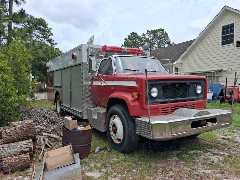 1988 GMC 7000 Squad — photo 7