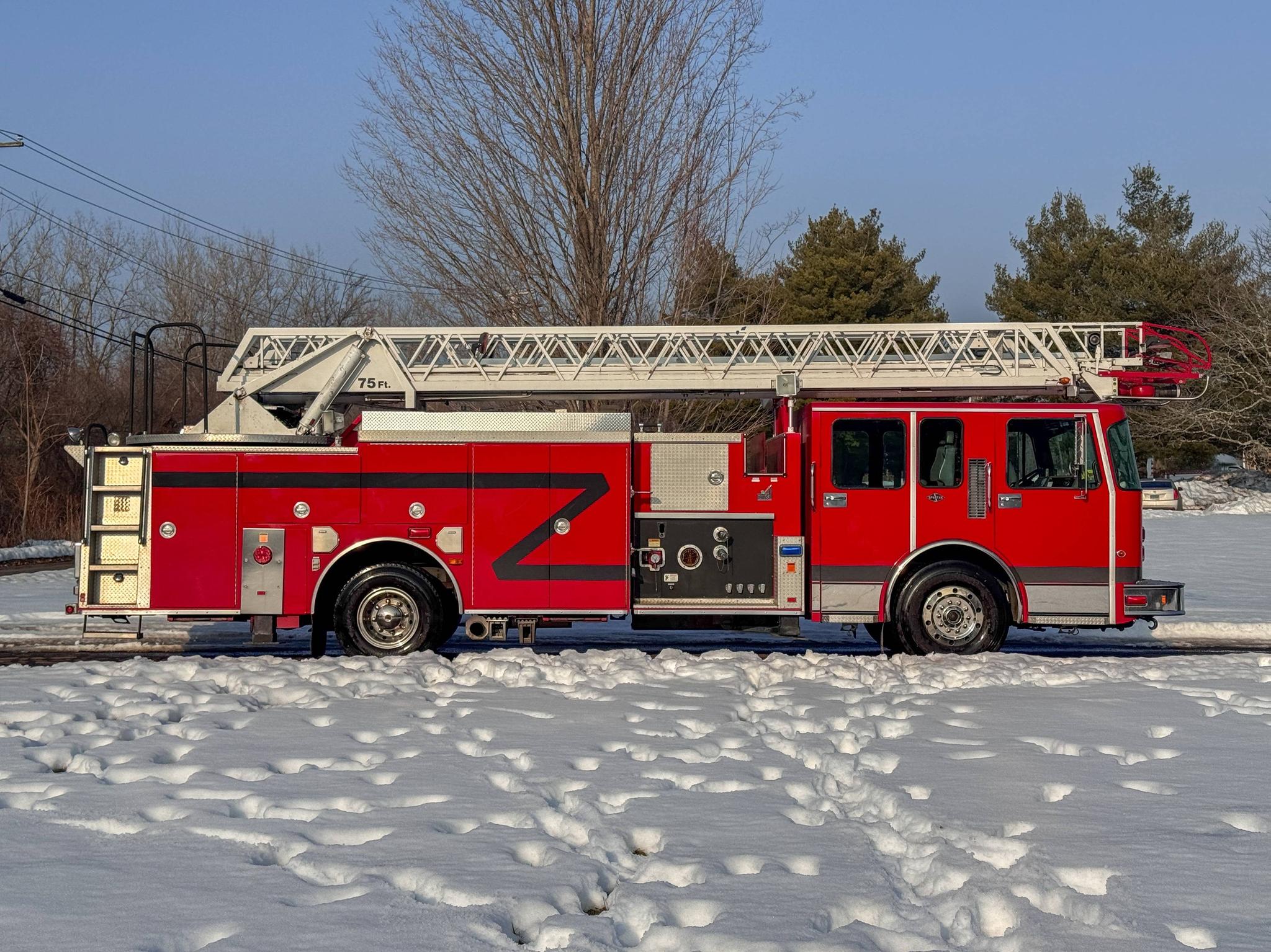 1998 Smeal Spartan 75' Aerial - image 3
