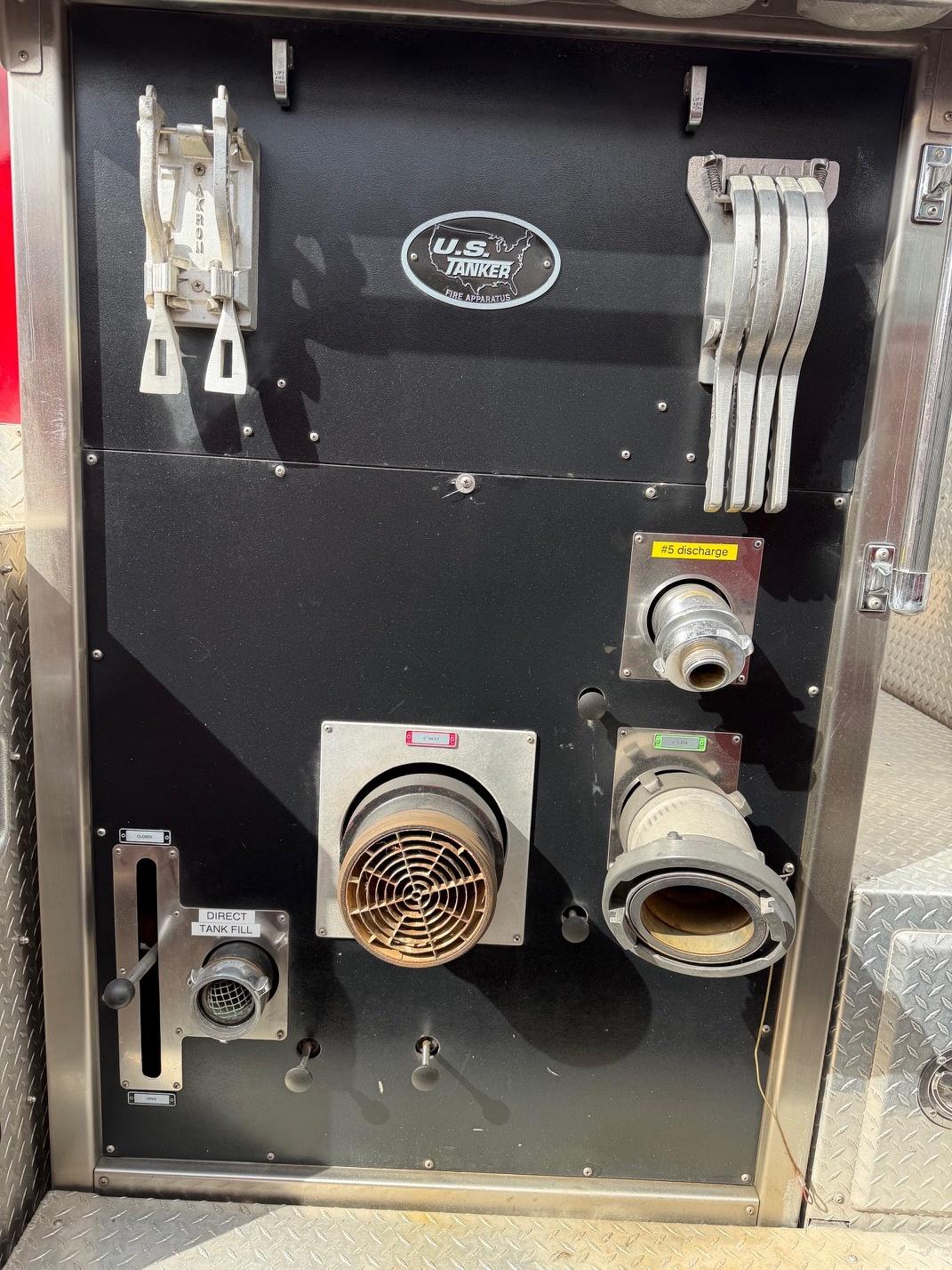 1996 Pumper - image 29