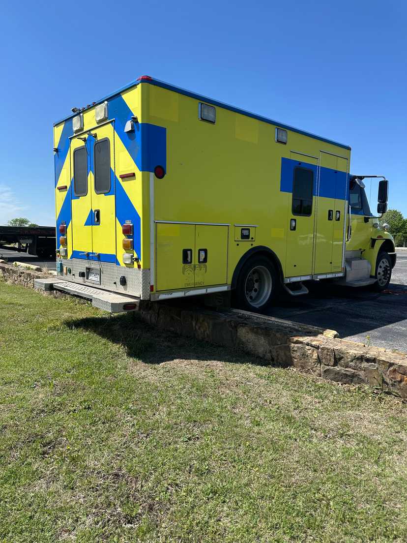 2009 International DuraStar 4300 Type I Ambulance — photo 3