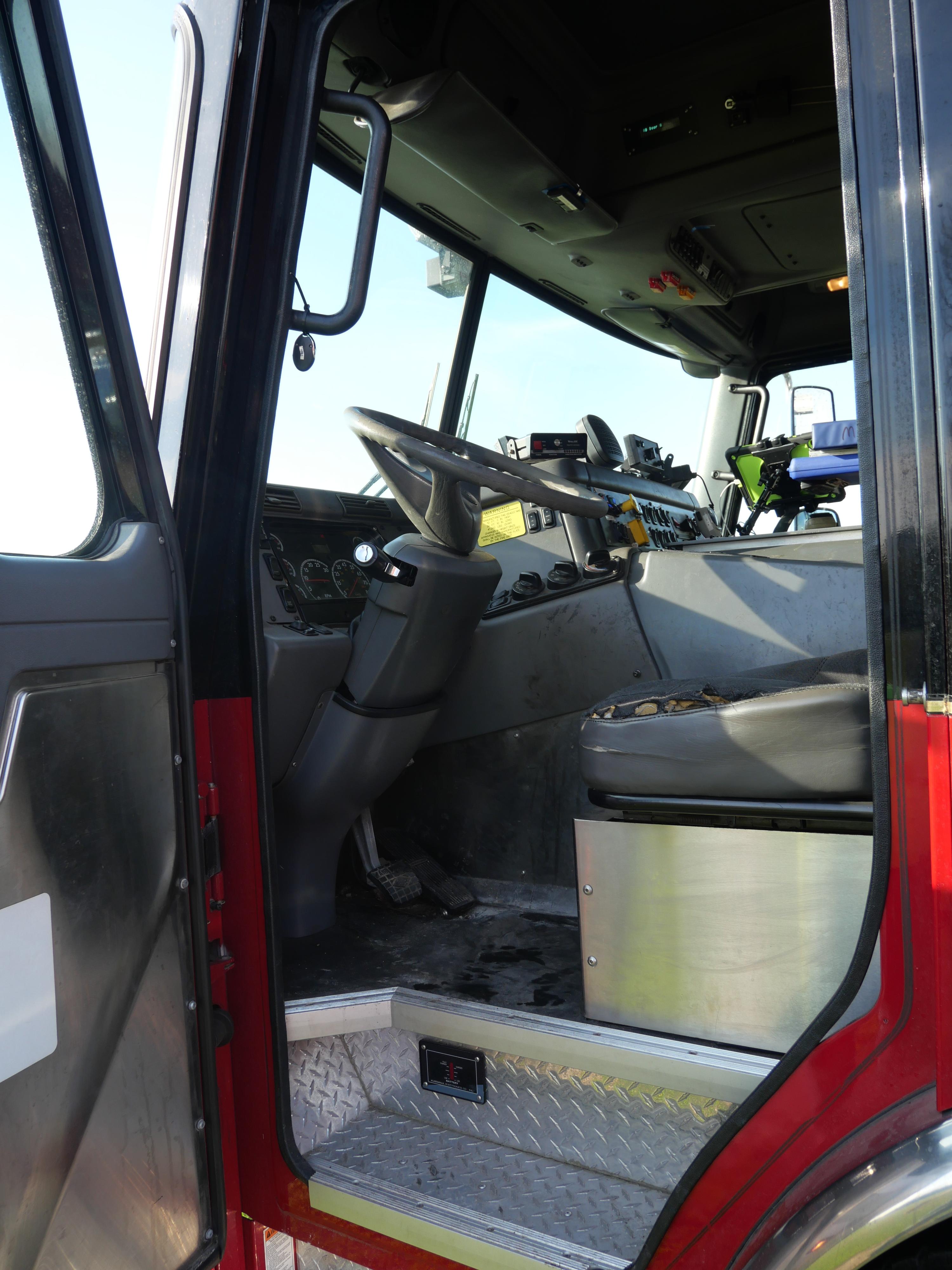 2007 American LaFrance Eagle Pumper - image 8