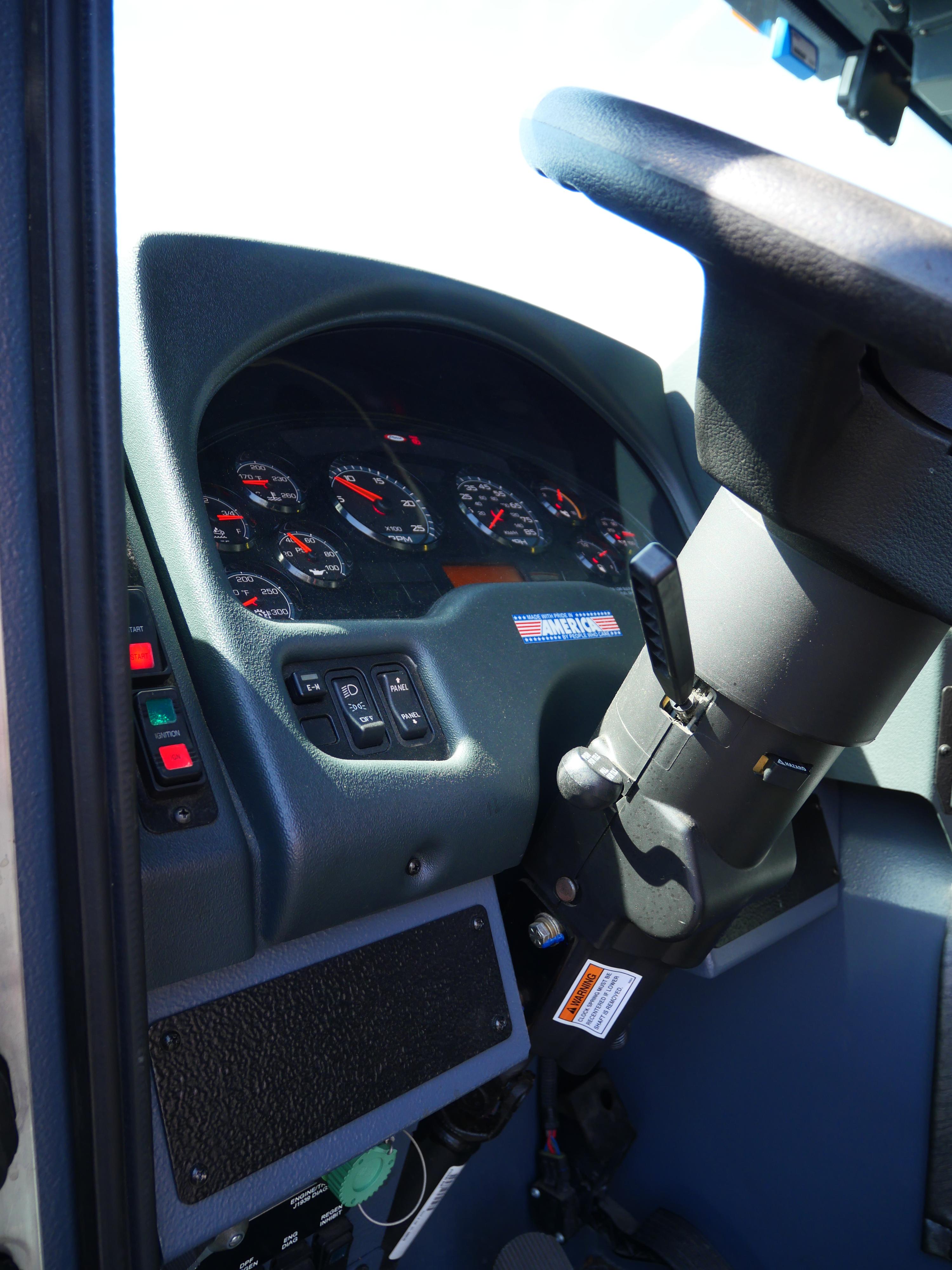 2021 Pierce Rescue Pumper - image 22
