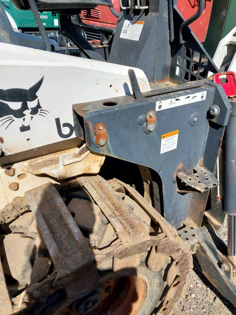 Bobcat 811 Backhoe Attachment off 863 Loader — photo 7