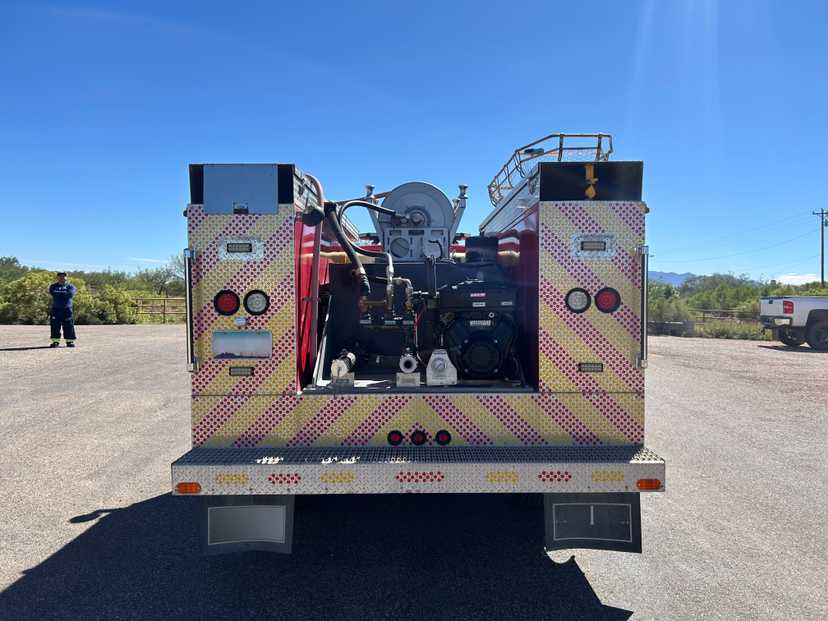 2008 Ford 4x4 Mini Pumper — photo 4