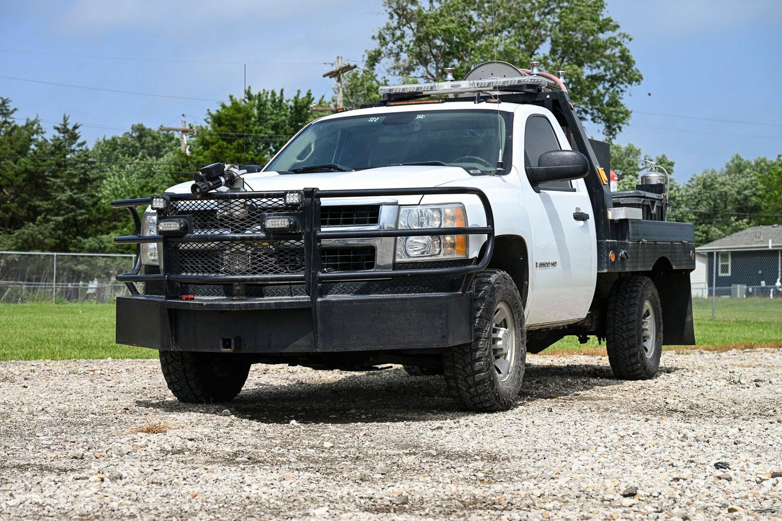 2007 Chevrolet 3500HD 4x4 Brush Truck - image 9