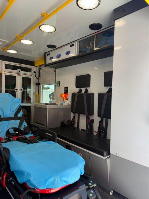 2020 Demers Ford 4x4 Type I Ambulance - image 24