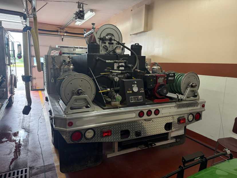 2000 Ford F -350 4x4 Brush Truck — photo 8