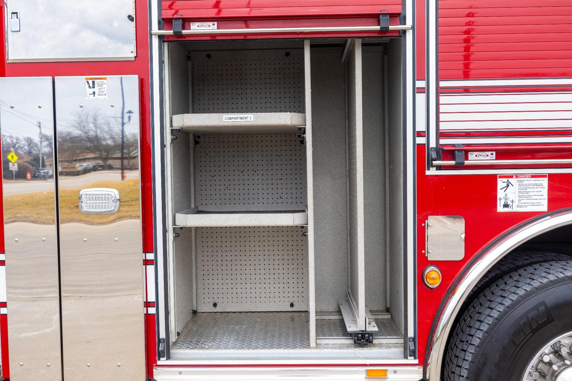2016 Pierce Velocity 100' Quint - image 97