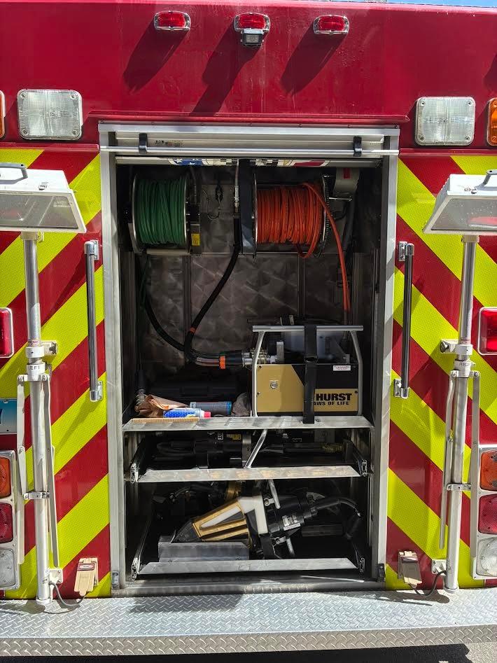 1998 4 Guys Ford Medium Rescue - image 12