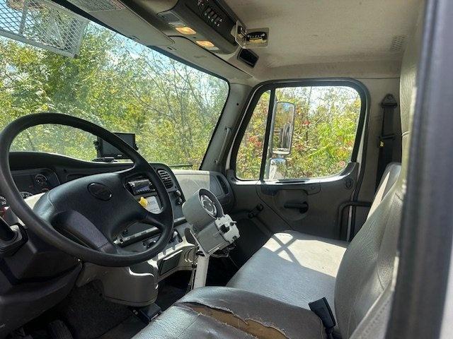 2019 Freightliner M2 106 Bucket Truck/Cable Placer (45 ft) - image 15