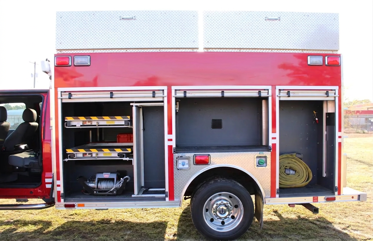 2015 Rosenbauer Ford 4x4 Light Rescue - image 8