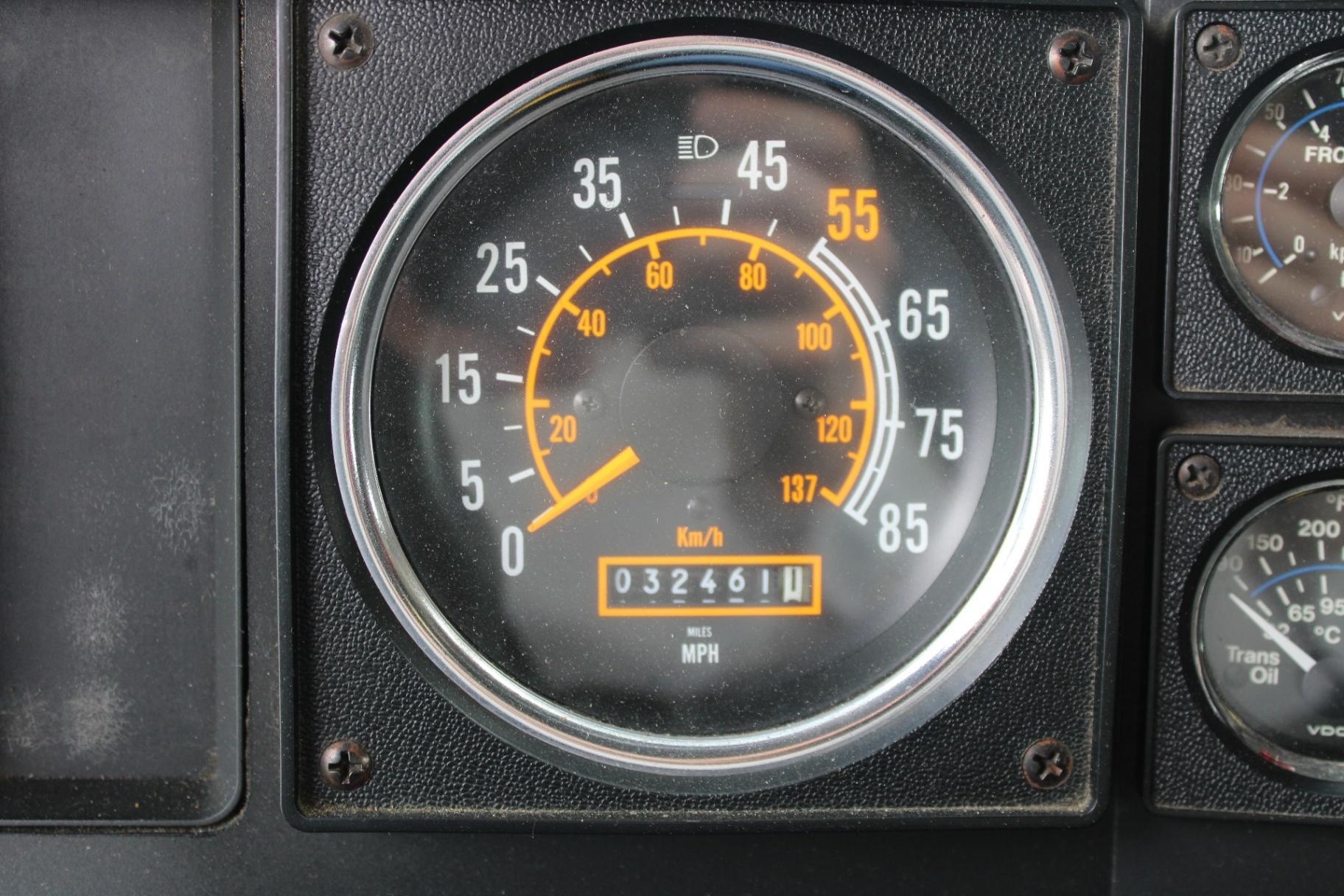 1995 Pierce Saber Heavy Rescue - image 29