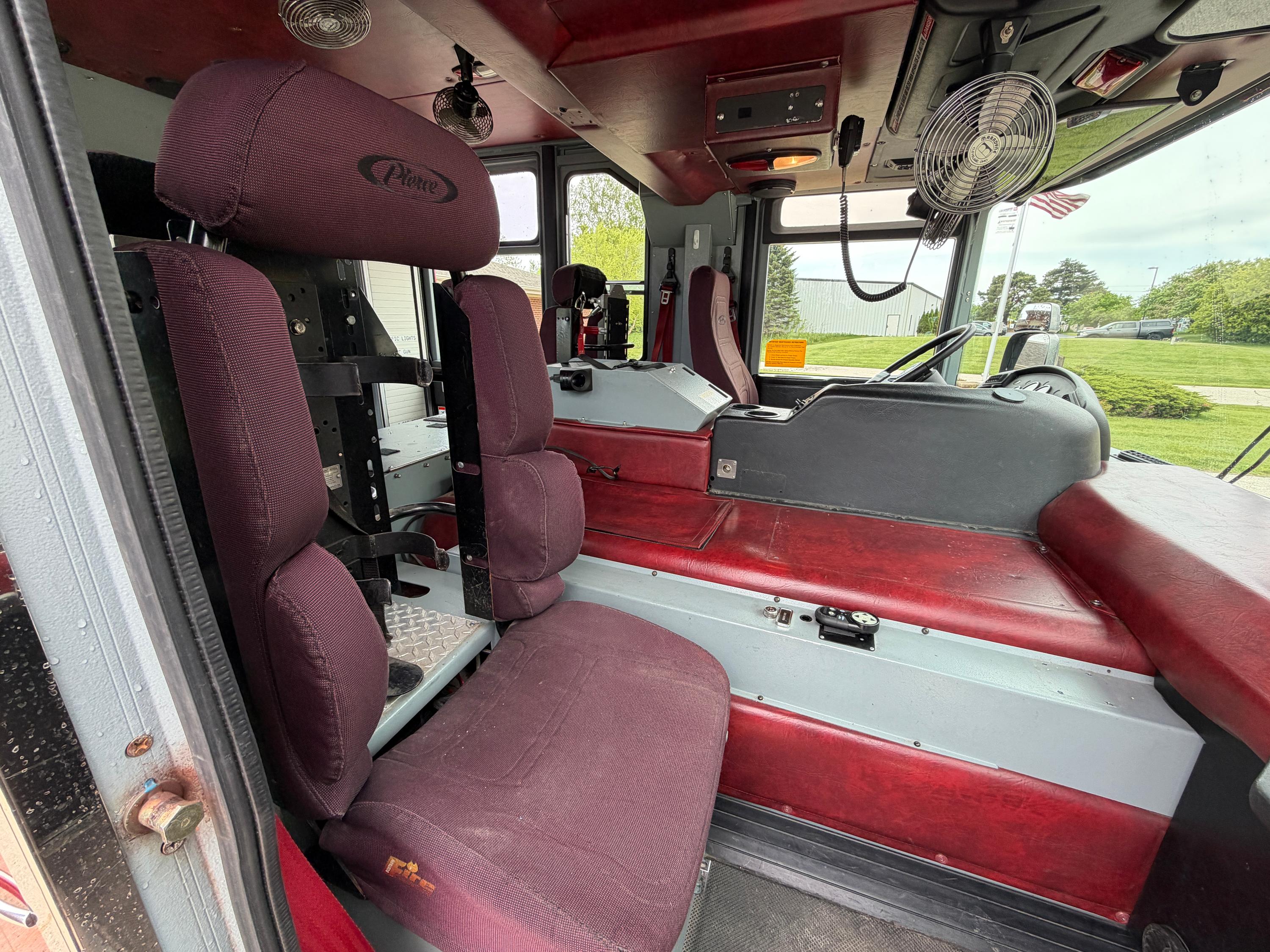 2005 Pierce Quantum Pumper - image 22
