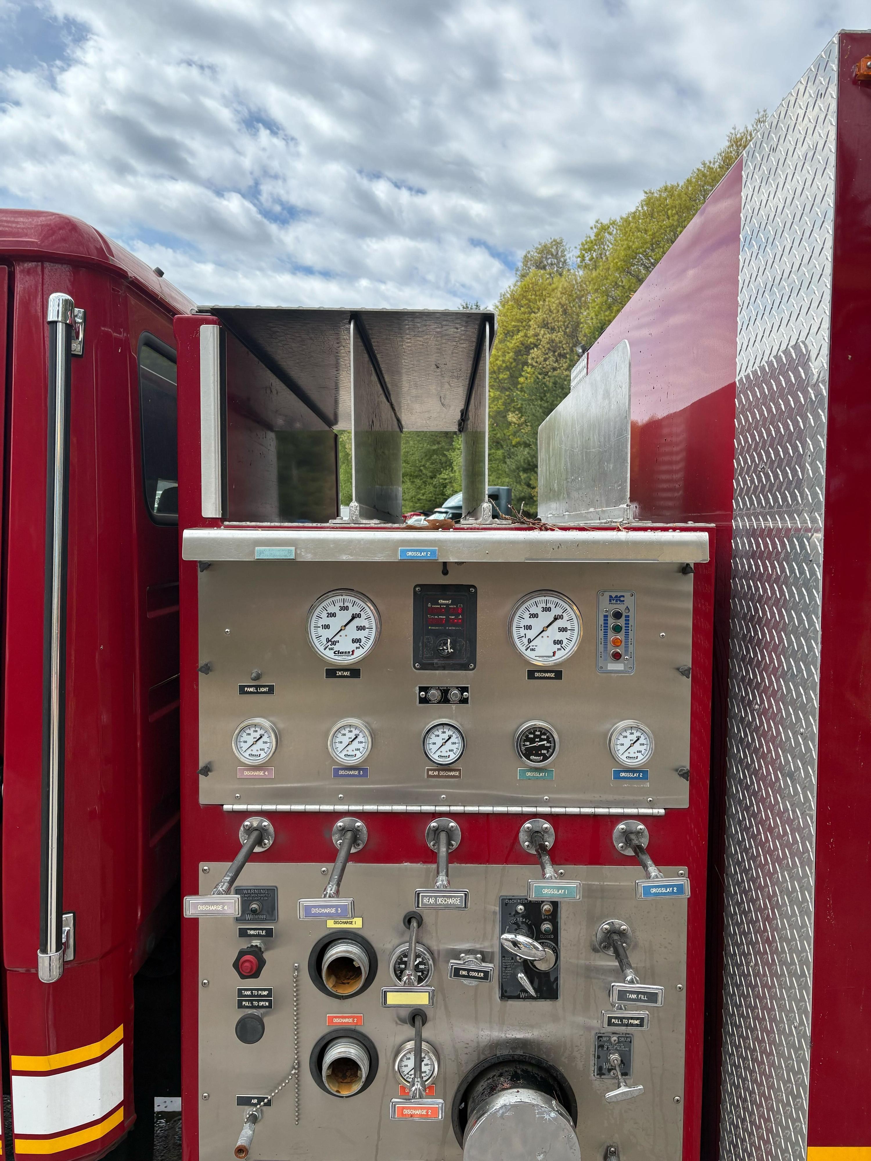 2000 Freightliner Pumper - image 7