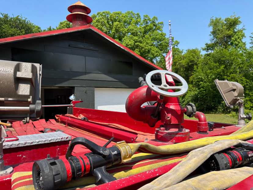 1991 Spartan GA20-2142 Pumper Tanker — photo 6