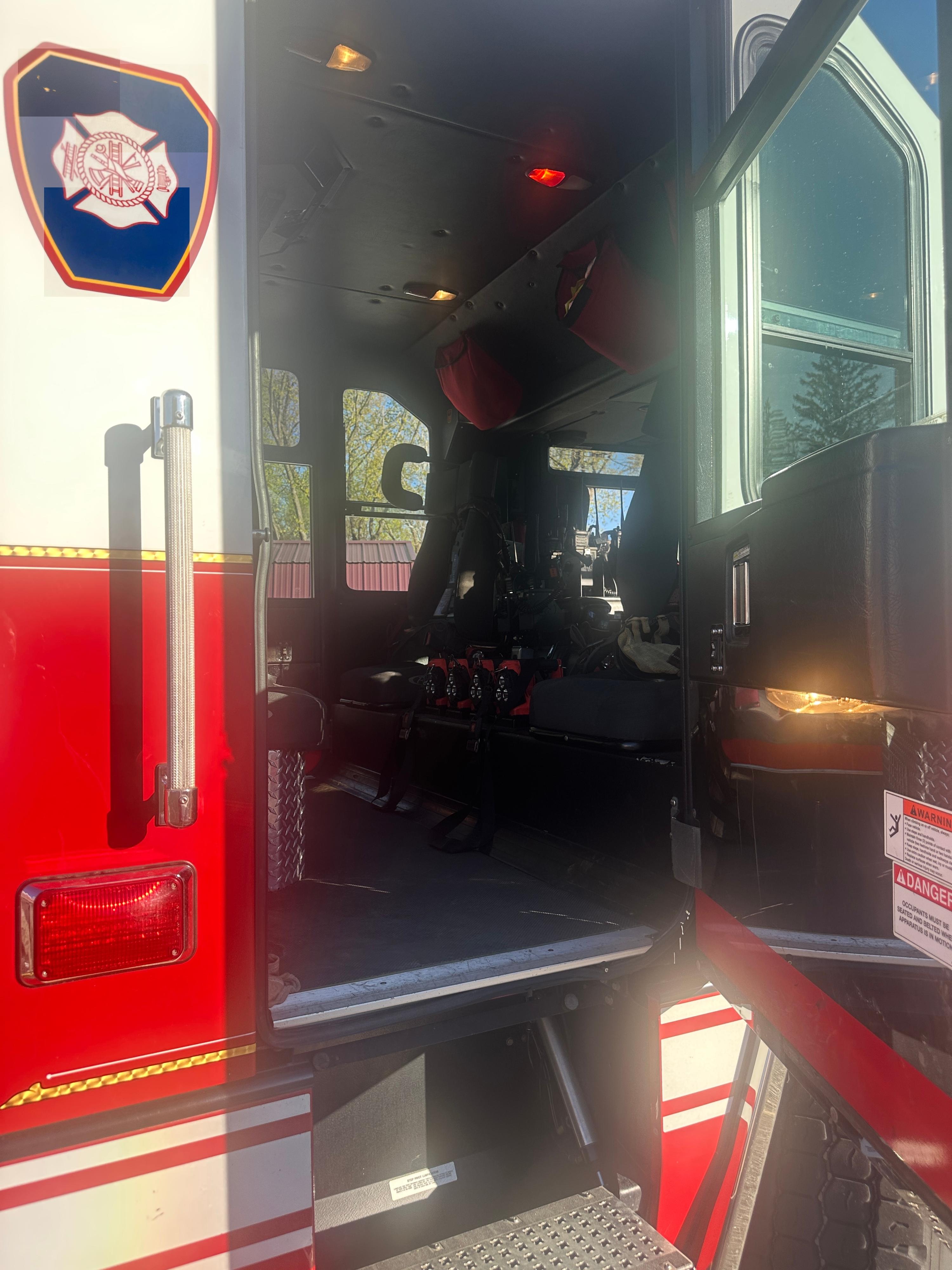2007 Pierce Quantum Pumper - image 10