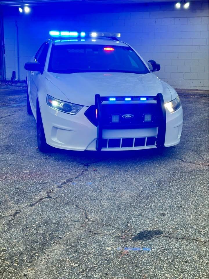 2017 Ford Taurus Police Interceptor - image 8