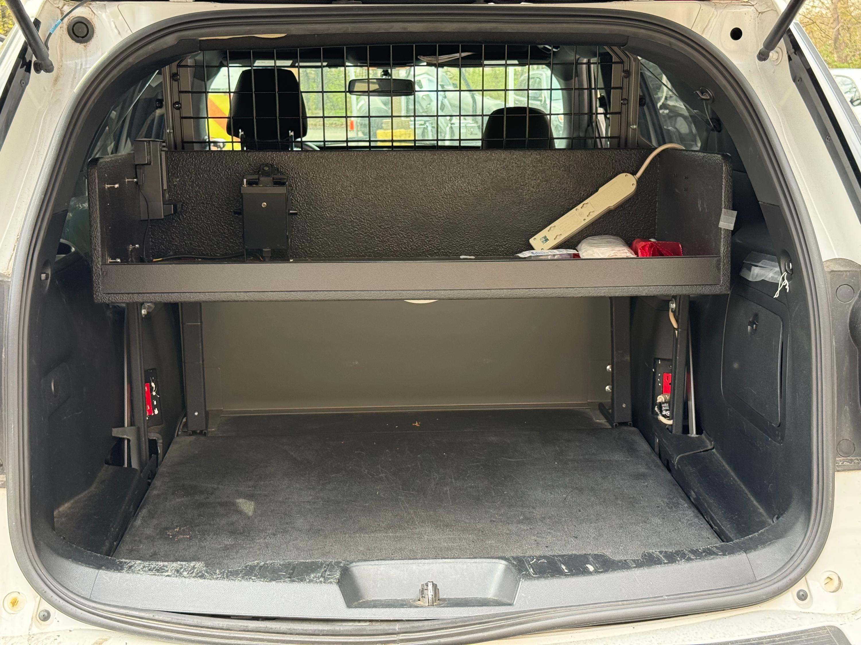 2018 Ford Explorer 4x4 Command Unit - image 13