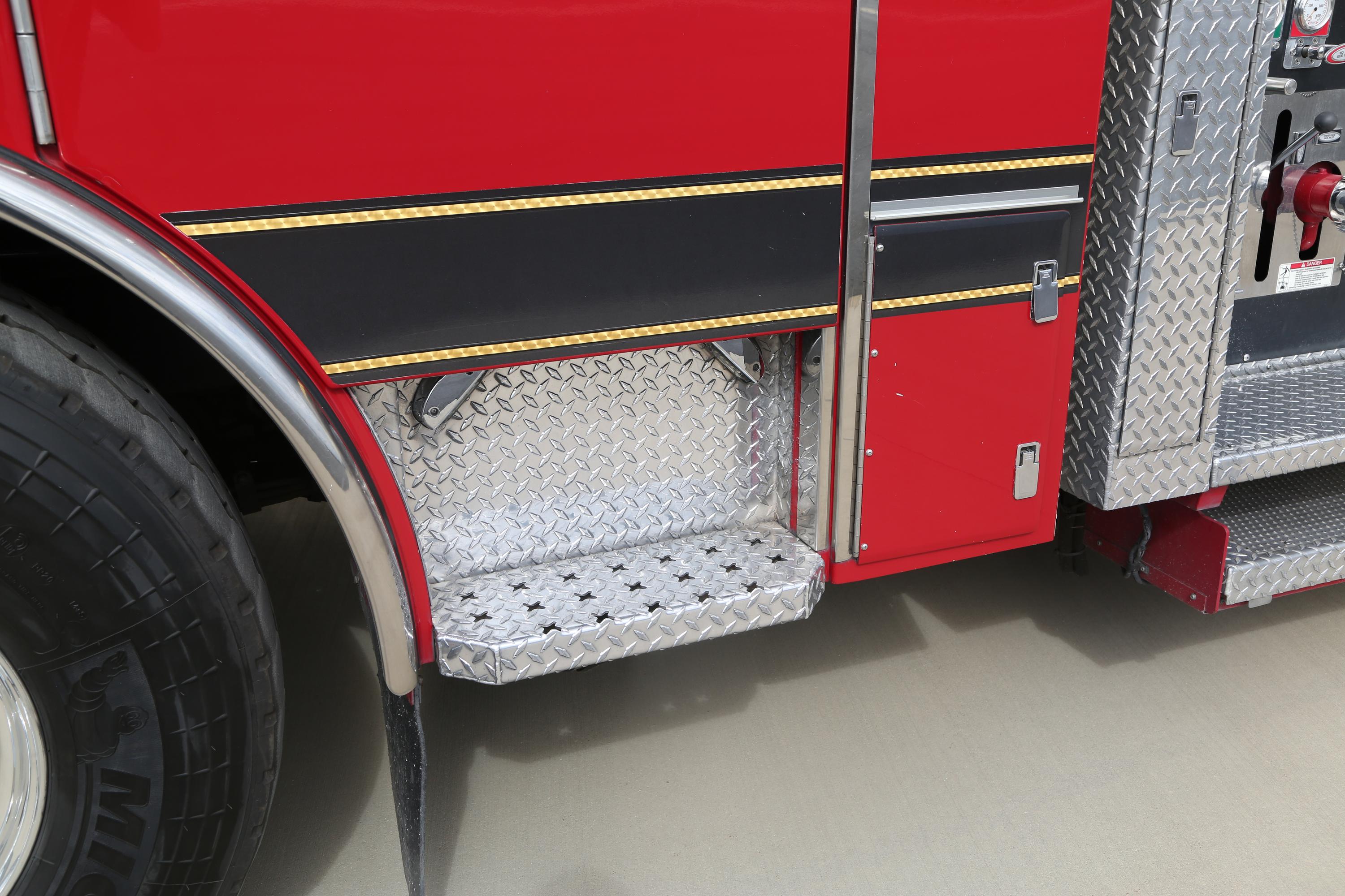 2020 Pierce Arrow XT 107' Quint - image 35