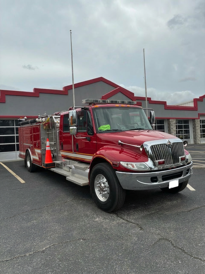 2004 International Ferrara Pumper
