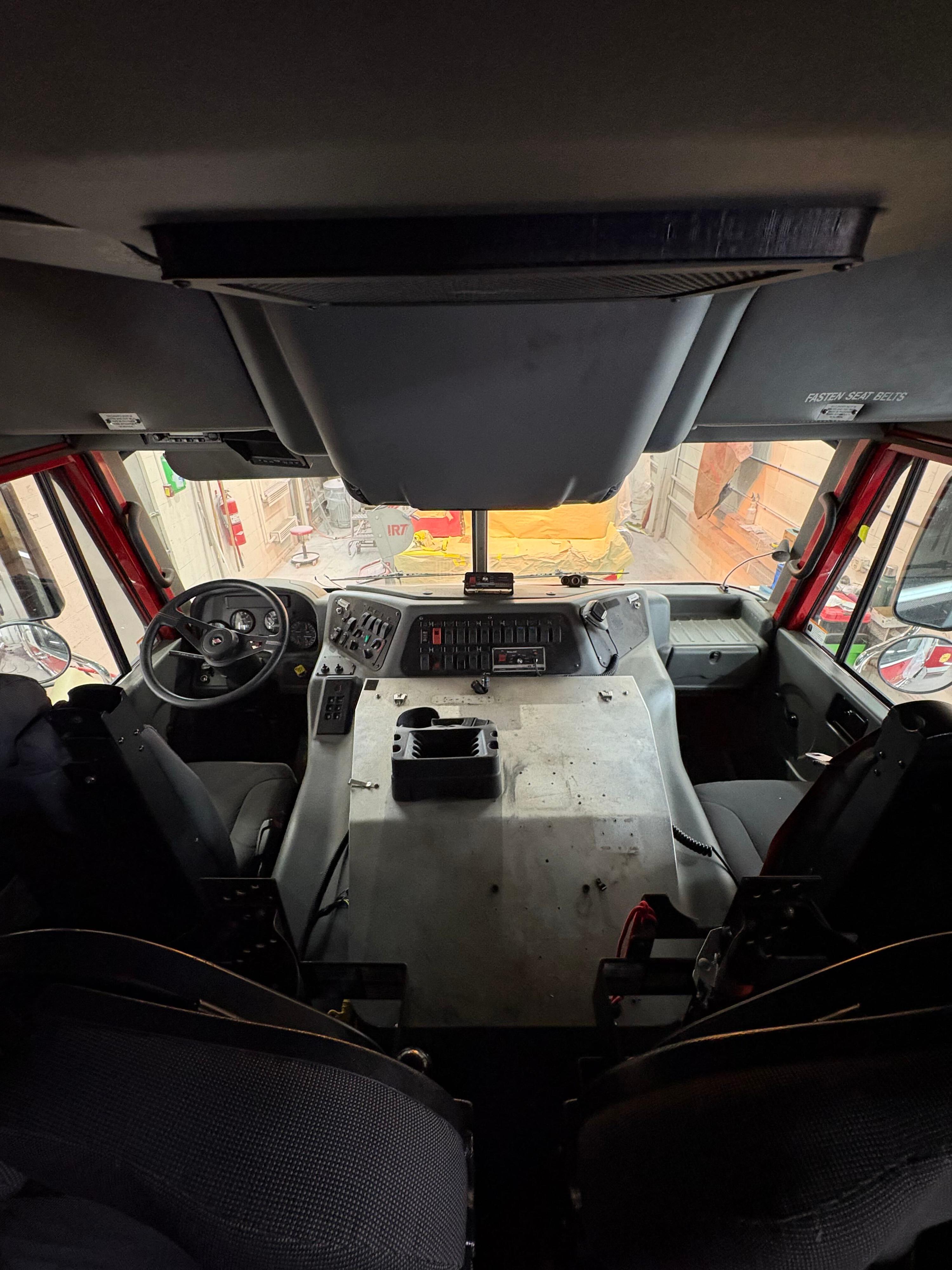 2003 Spartan Heavy Rescue - image 18