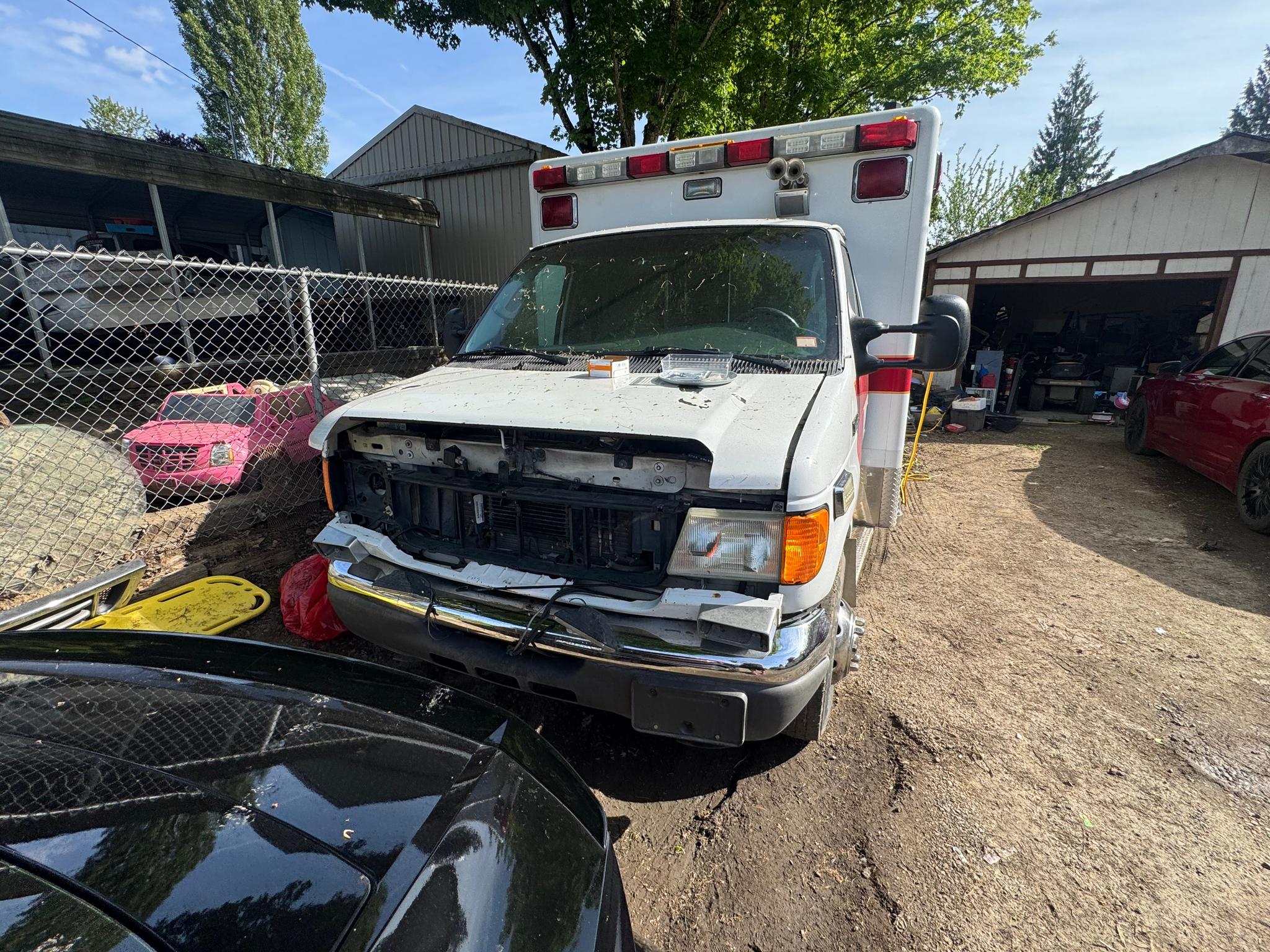2006 Horton Ford Type III Ambulance - image 2