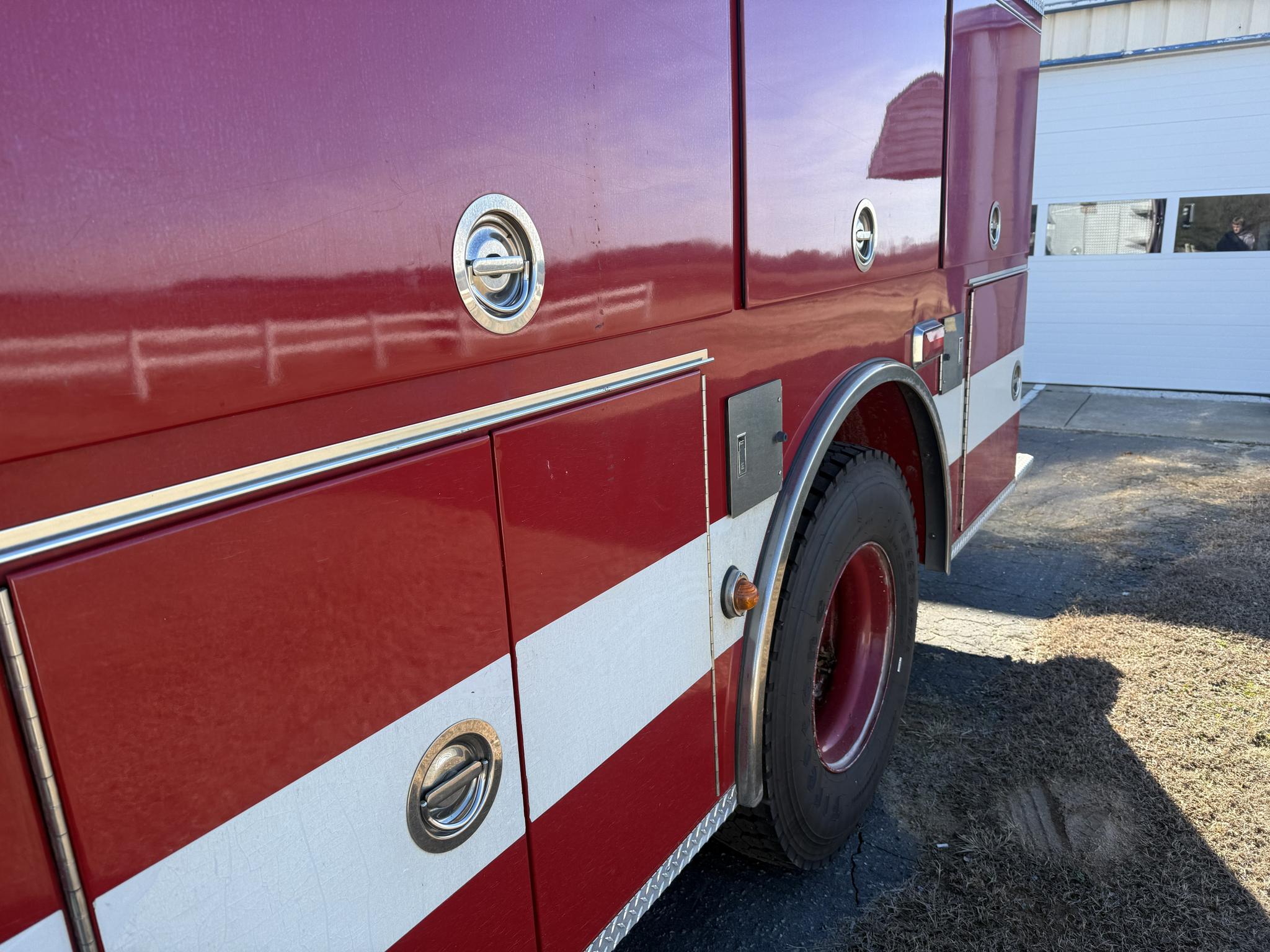 1998 Pierce International Pumper - image 4