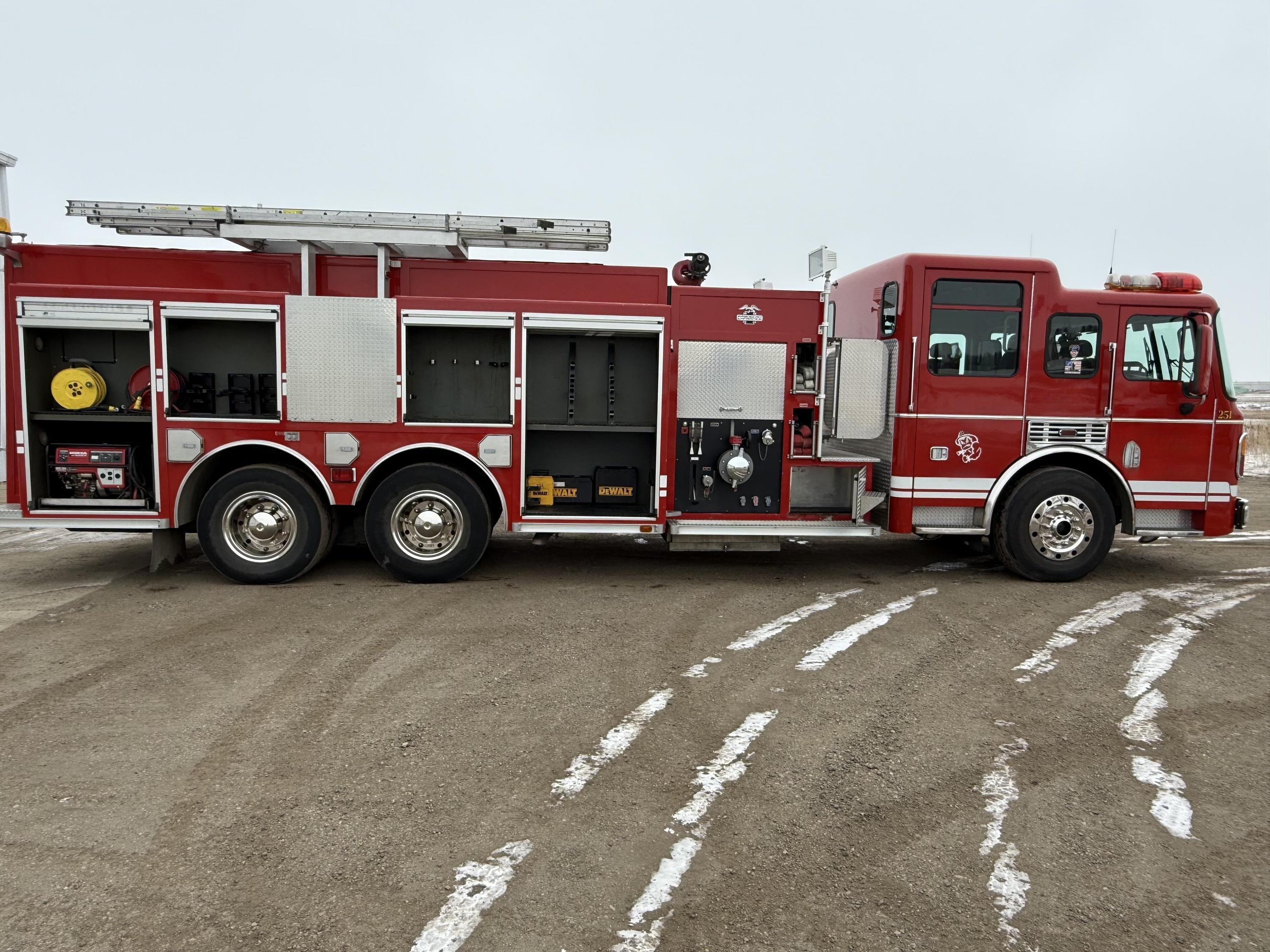 2001 American LaFrance Eagle Pumper Tanker - image 9