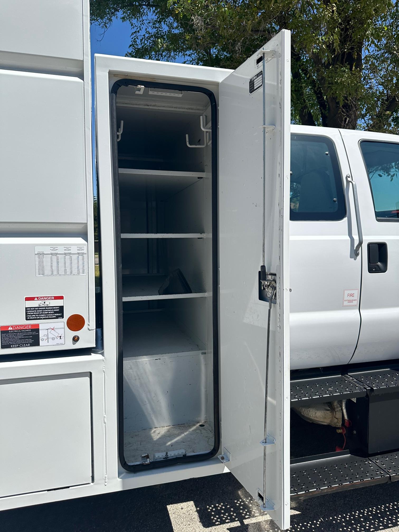 2022 Ford F-750 Extra Cab Chipper Dump Truck - image 20
