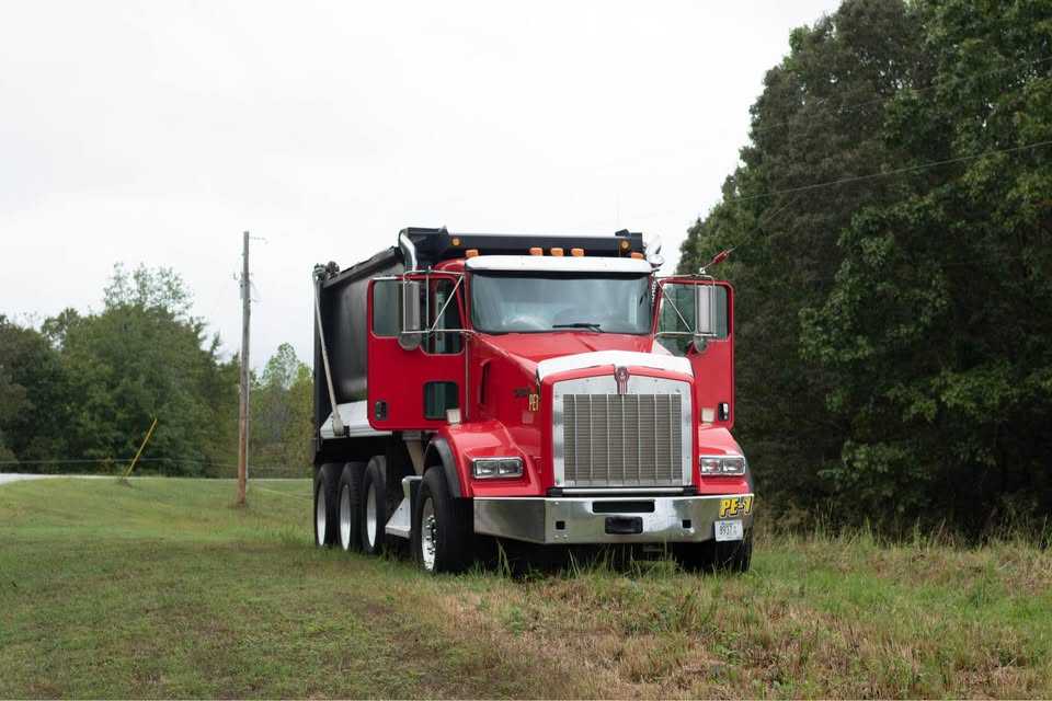2014 Kenworth T880 Dump Truck