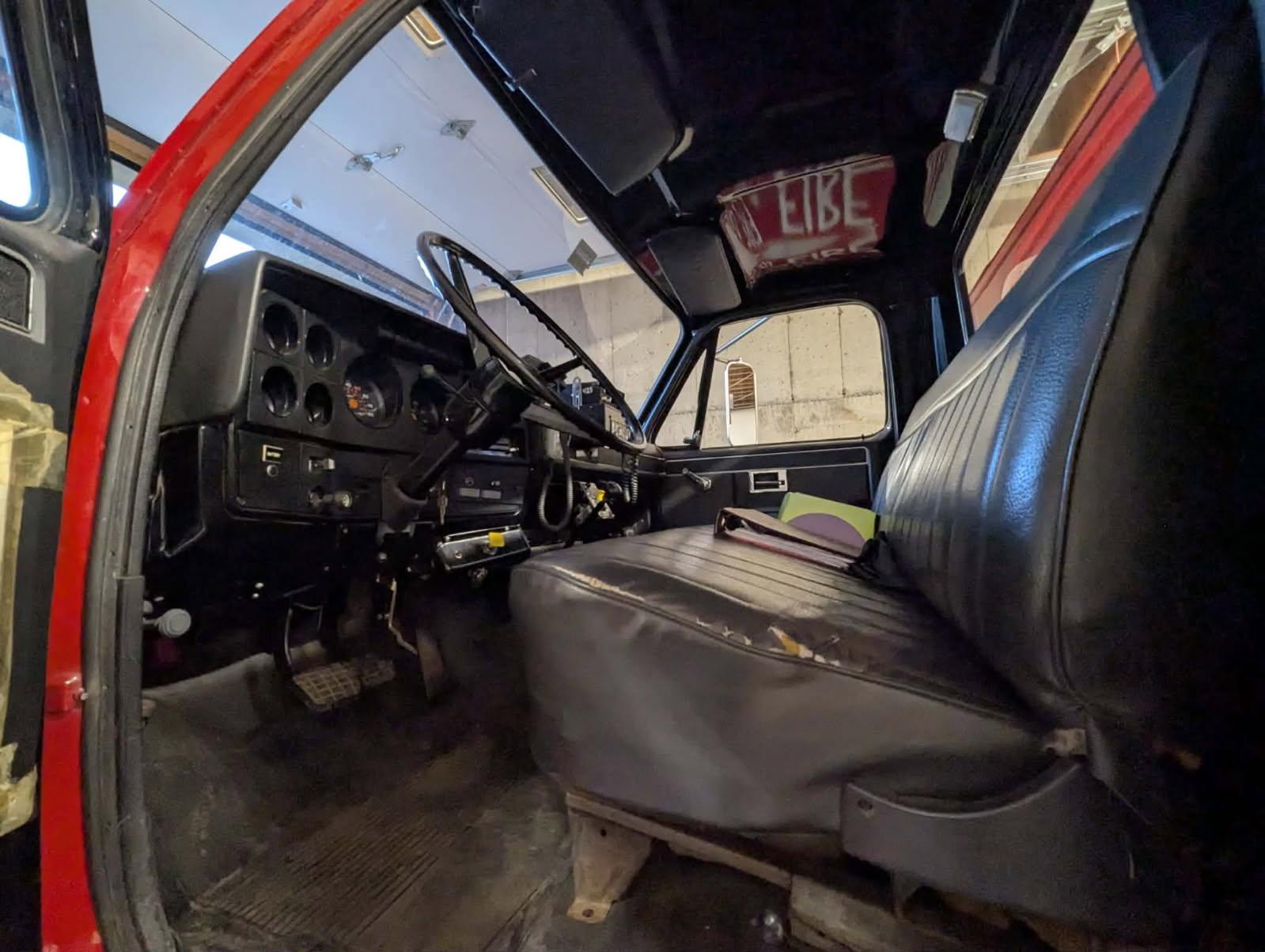 1990 FMC Pumper Tanker - image 12