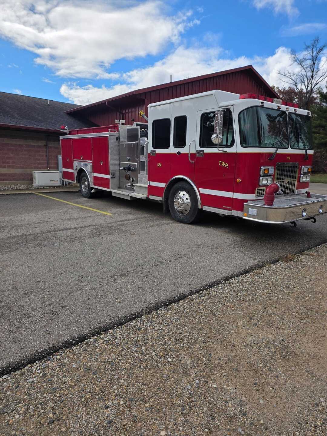 2000 Spartan Luverne Pumper