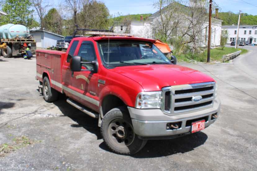 2004 Ford Brush Truck — photo 4