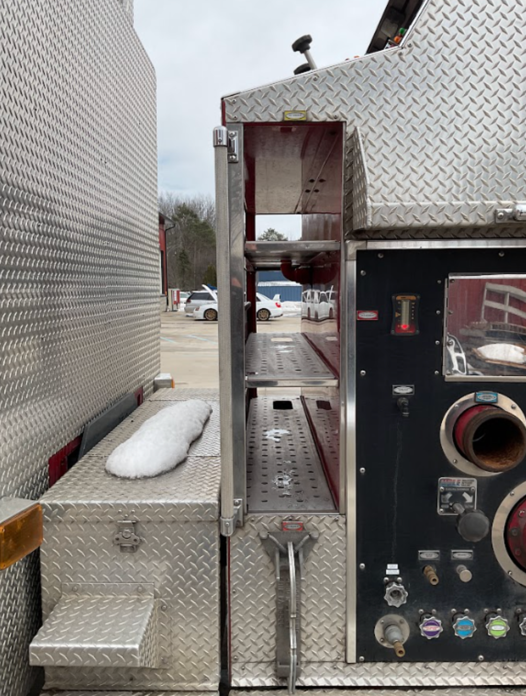 2003 Pierce Tilt Cab Pumper - image 45