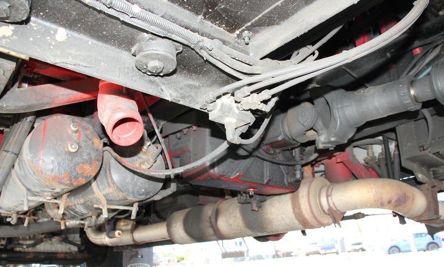 1998 Pierce Quantum Pumper - image 39