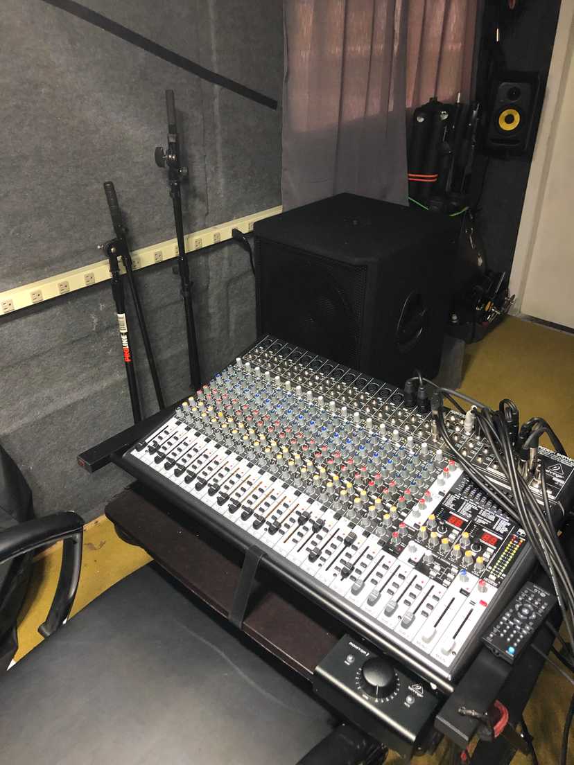2001 Mobile Music Vehicle — photo 3