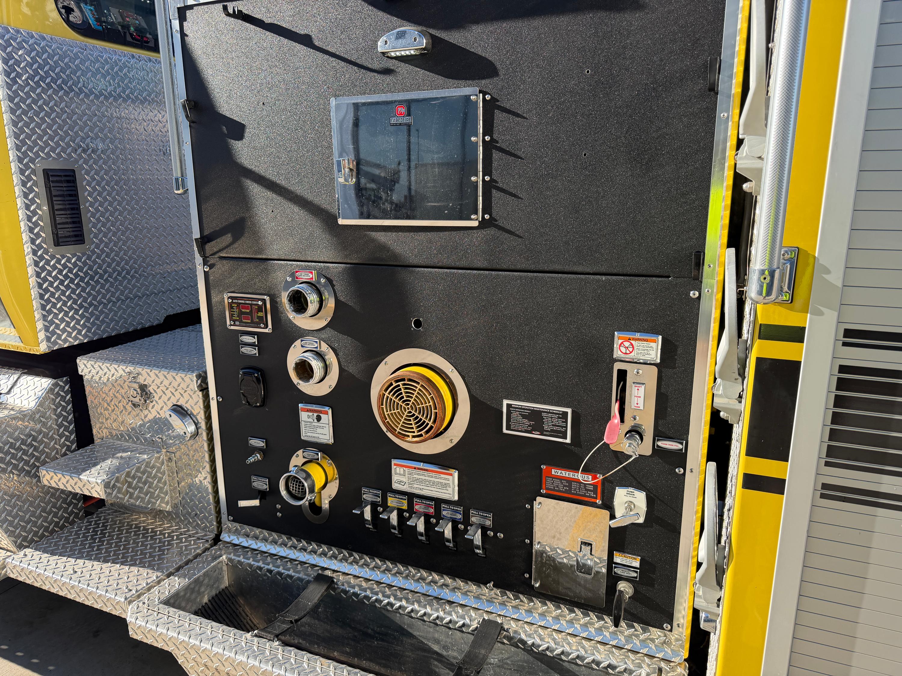 2020 Pierce International Pumper - image 15