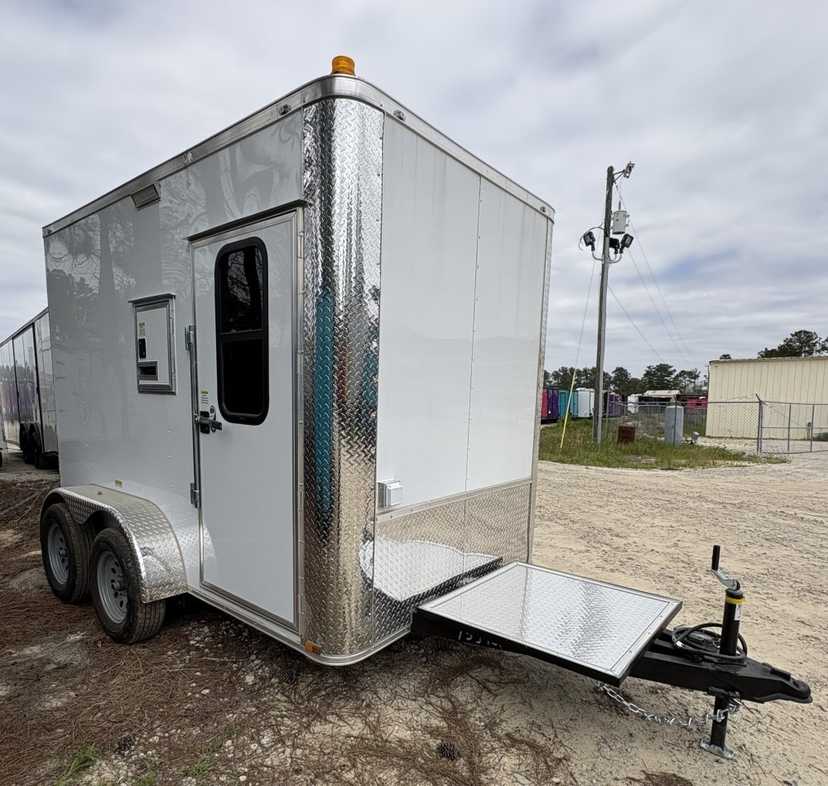 MJ Cargo Trailers 6'x10' Quality Cargo Fiber Splicing