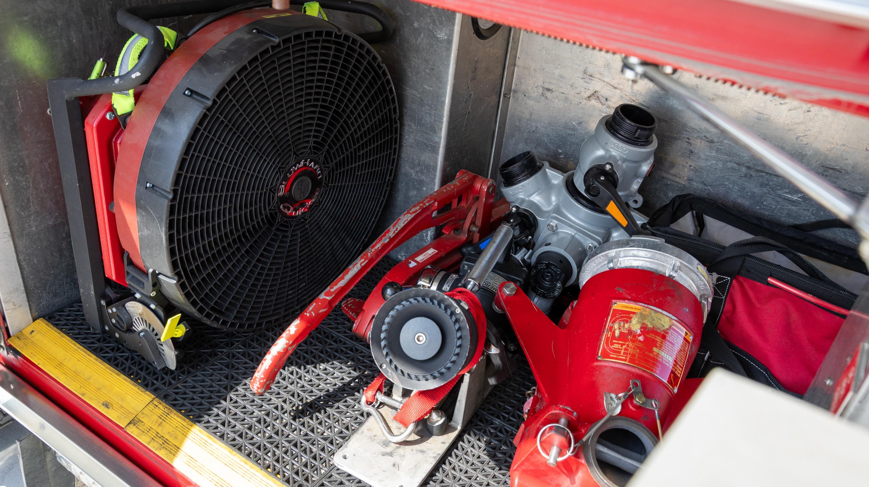 2006 Ferrara Pumper - image 76