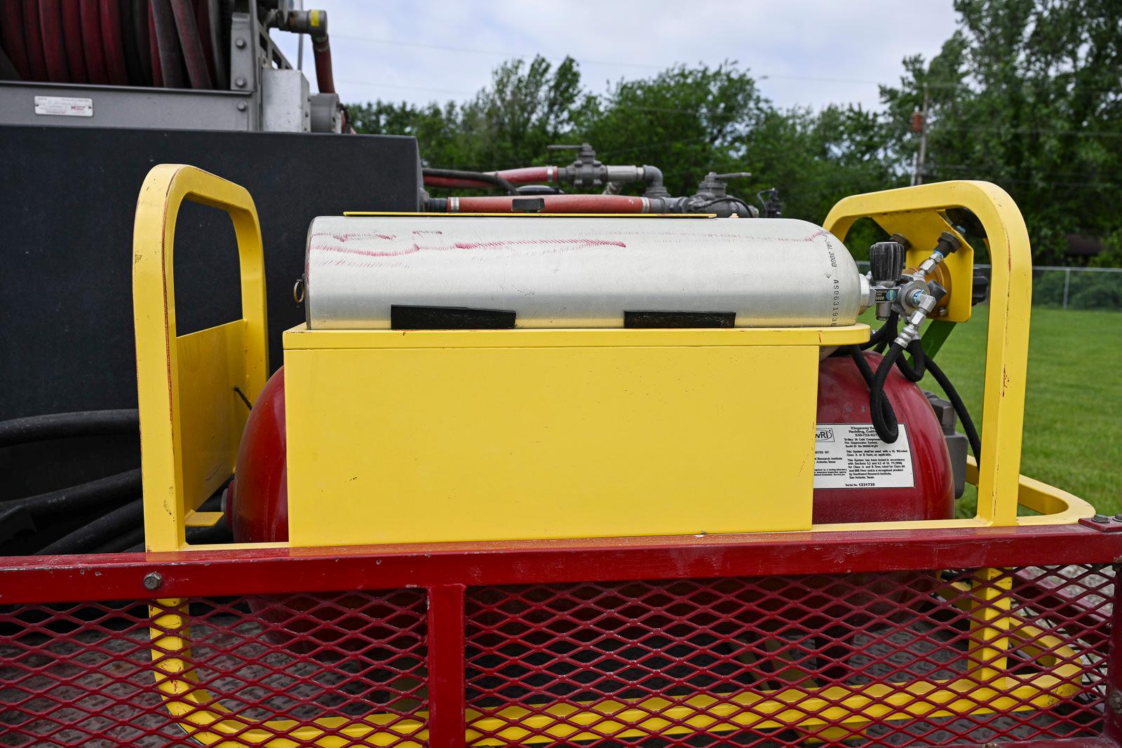 1990 Ford F350 4x4 Brush Truck - image 98