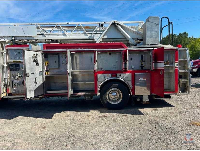 2000 Spartan Gladiator 75' Aerial — photo 8