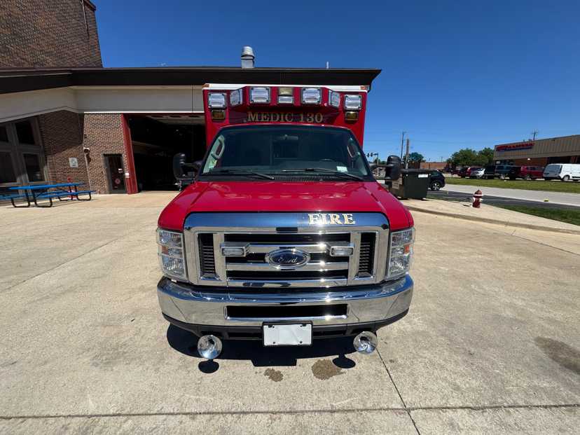 2013 Ford Type III Ambulance — photo 3