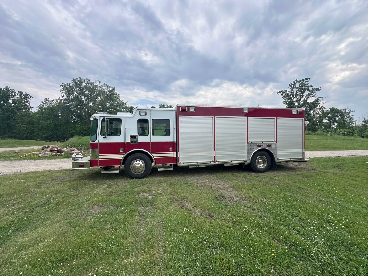 2004 HME Marion Heavy Rescue - image 5