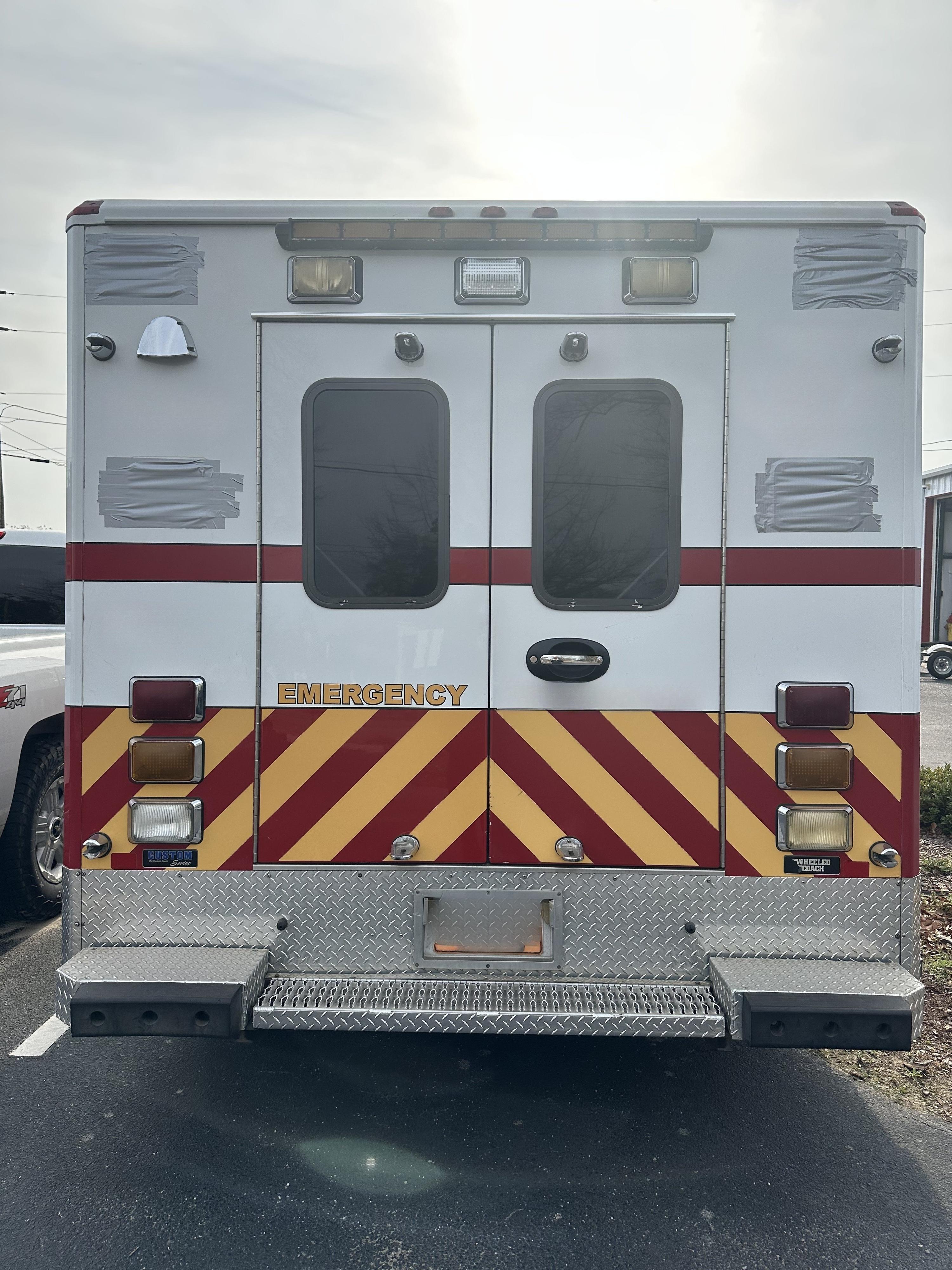2014 Wheeled Coach Chevrolet Type III Ambulance - image 2