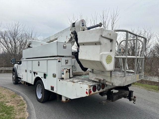 2019 Ford F550 Bucket Truck w/ Altec AT48S Boom (53 ft) - image 7