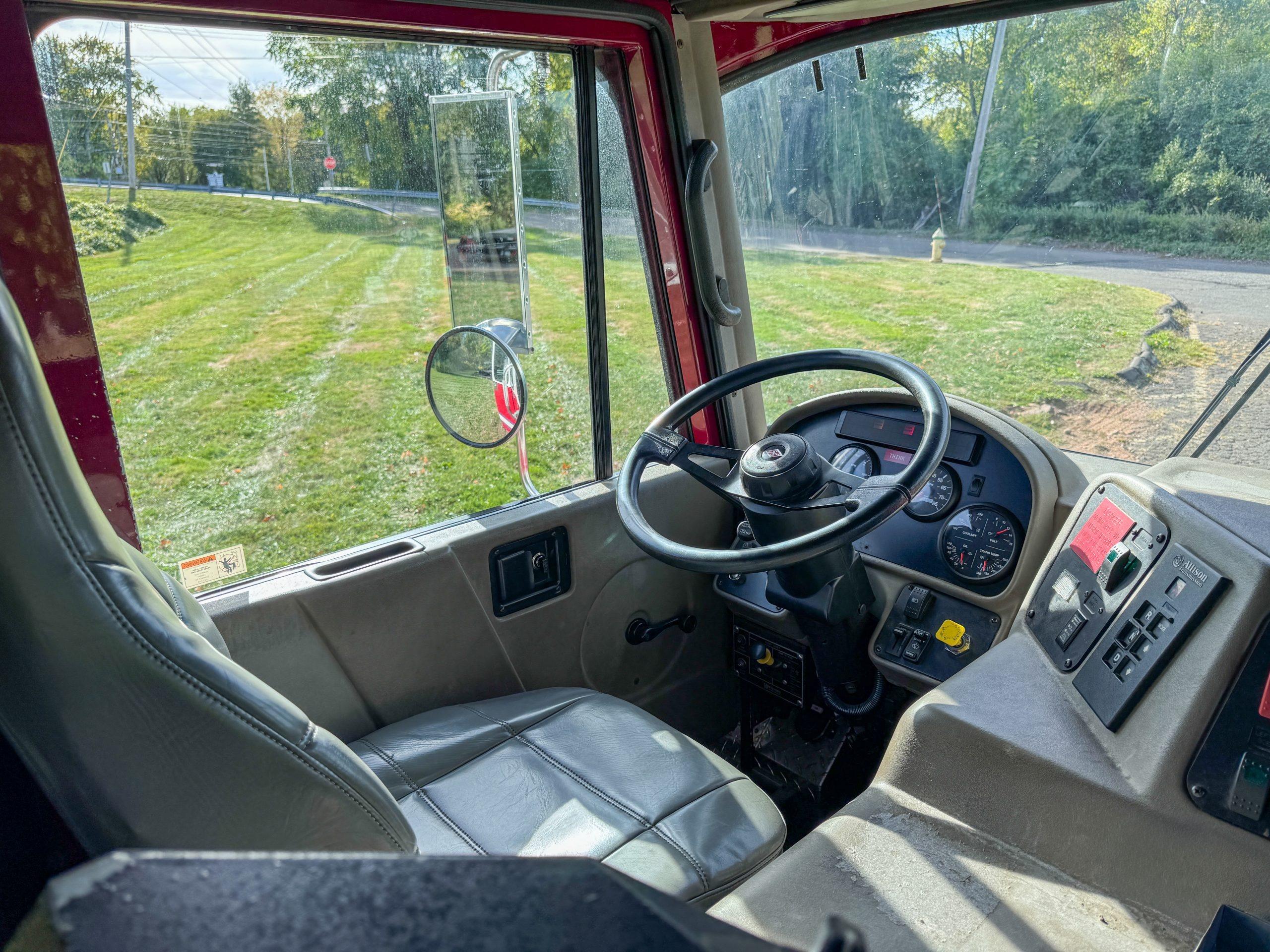 2001 Spartan Gladiator Pumper - image 16