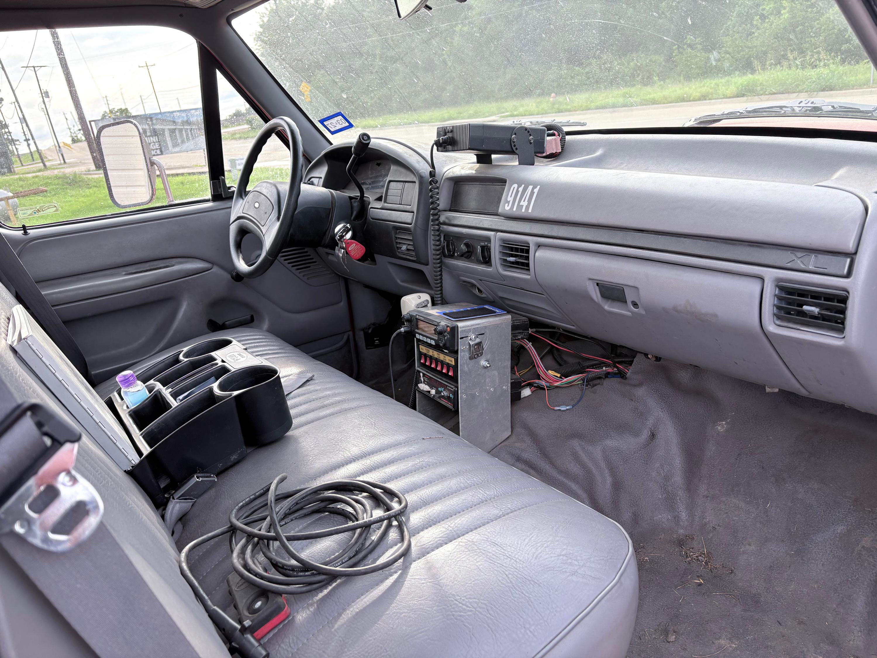 1994 Ford F-350XL 4x4 Wildland Unit - image 10